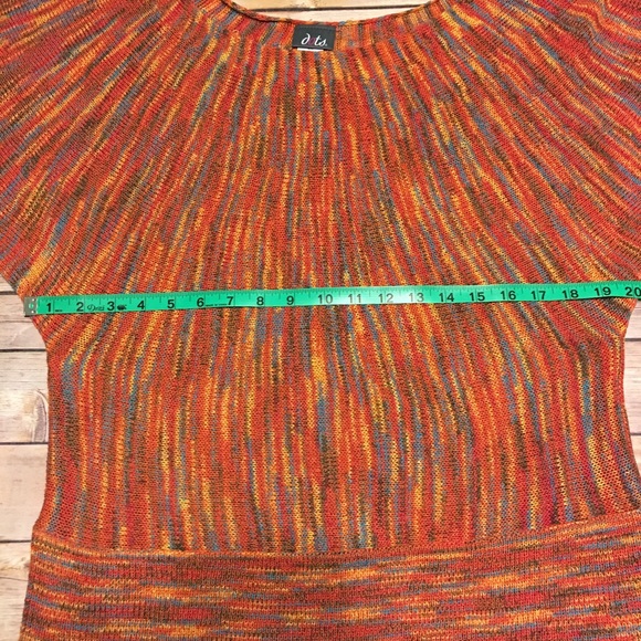 Multi Color Top - Picture 6 of 8